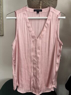 Banana Republic Pink V-Neck Sleeveless Silk Satin Look Camisole